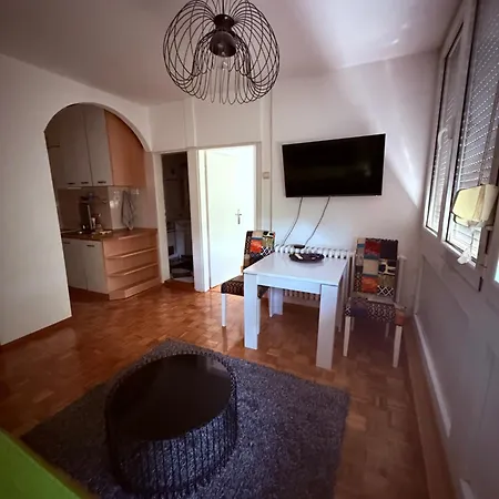 Tacko Apartment Belgrade